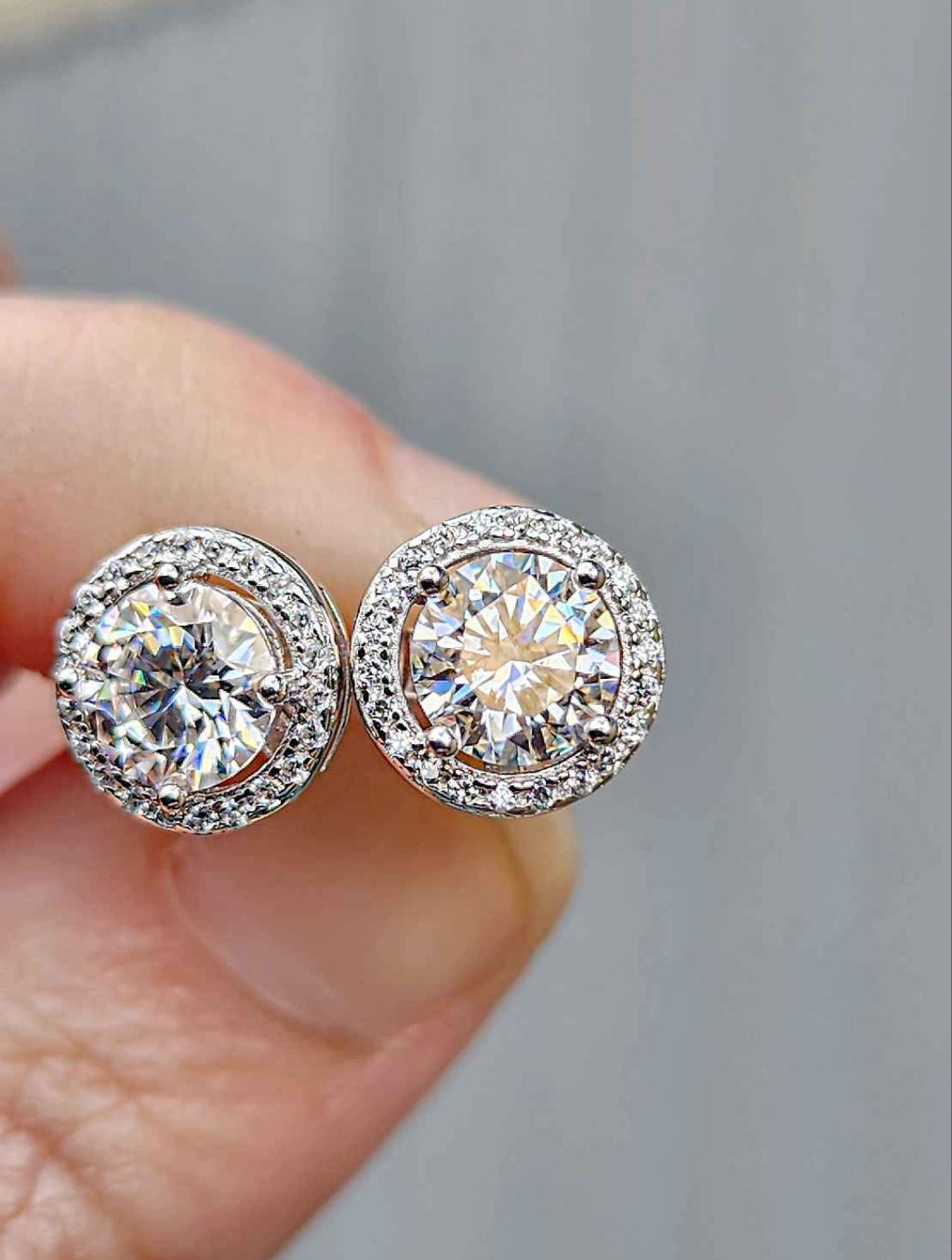 2 Carat Moissanite 18kt White Gold Plated Sterling Silver