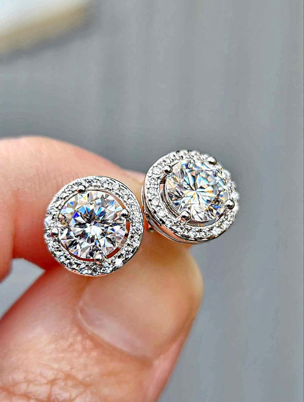 2 Carat Moissanite 18kt White Gold Plated Sterling Silver